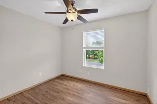 7802 Freesia St, Blacklick, OH 43004 - Photo 15