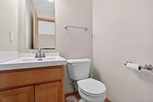 7802 Freesia St, Blacklick, OH 43004 - Photo 11