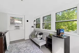 176 E Patterson Ave, Columbus, OH 43202 - Photo 21