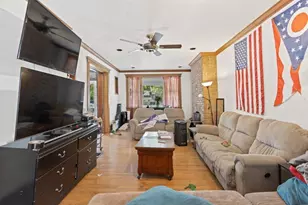 176 E Patterson Ave, Columbus, OH 43202 - Photo 7