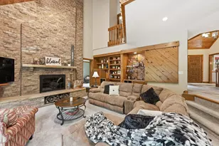 8573 Crail Ct, Dublin, OH 43017 - Photo 11