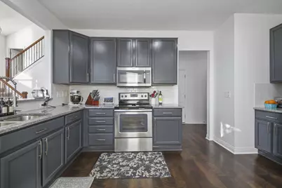 512 Apple Valley Circle, Delaware, OH 43015 - Photo 9