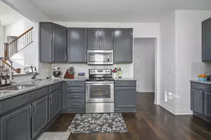 512 Apple Valley Cir, Delaware, OH 43015 - Photo 9
