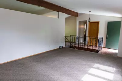 1123 N High Street, Lancaster, OH 43130 - Photo 9