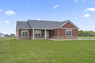 26927 Gay-Dreisbach Rd, Circleville, OH 43113 - Photo 3