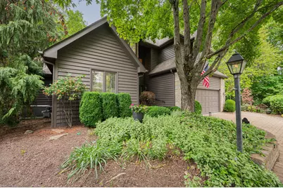 4255 Kersey Court, Columbus, OH 43221 - Photo 3