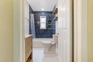 2734 Wellesley Rd, Columbus, OH 43209 - Photo 23