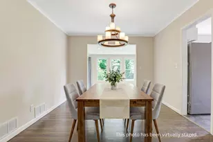 2734 Wellesley Rd, Columbus, OH 43209 - Photo 9