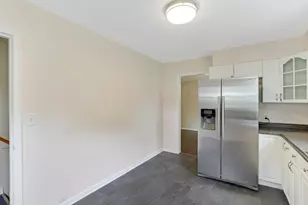 2734 Wellesley Rd, Columbus, OH 43209 - Photo 17