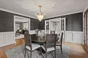 1875 Roxbury Rd, Upper Arlington, OH 43212 - Photo 23