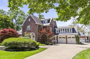 1875 Roxbury Rd, Upper Arlington, OH 43212 - Photo 3