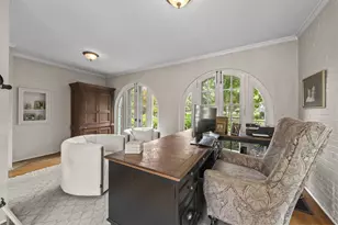 1875 Roxbury Rd, Upper Arlington, OH 43212 - Photo 19