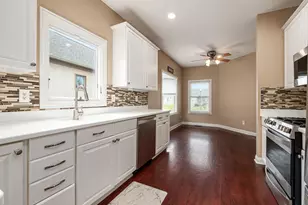 995 Bushwood Ln, Columbus, OH 43235 - Photo 9