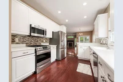 995 Bushwood Lane, Columbus, OH 43235 - Photo 7