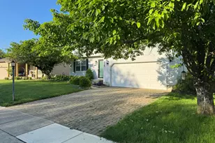 775 Ashford Glen Dr, Columbus, OH 43230 - Photo 3