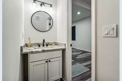 410 S Central Avenue, Columbus, OH 43223 - Photo 23