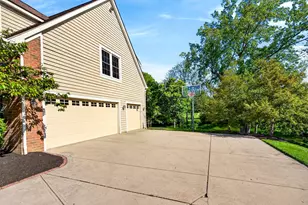 230 Cavenaugh Ct, Powell, OH 43065 - Photo 3