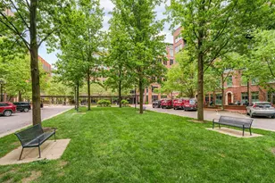 250 Daniel Burnham Square, Columbus, OH 43215 - Photo 37