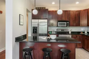 250 Daniel Burnham Square, Columbus, OH 43215 - Photo 15