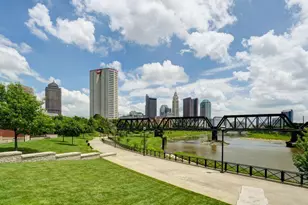 250 Daniel Burnham Square, Columbus, OH 43215 - Photo 39