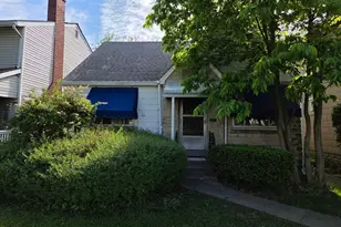 584 Chestershire Rd, Columbus, OH 43204 - Photo 1