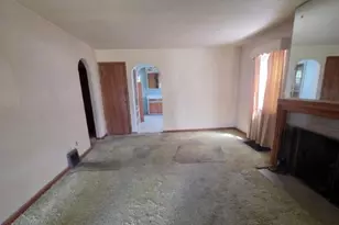 584 Chestershire Rd, Columbus, OH 43204 - Photo 7
