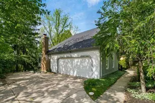 1003 Cross Country Dr, Columbus, OH 43235 - Photo 47