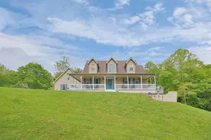 279 Poes Run Rd, Londonderry, OH 45647 - Photo 3