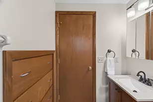 154 Desantis Dr, Columbus, OH 43214 - Photo 25