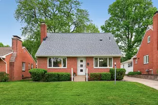154 Desantis Dr, Columbus, OH 43214 - Photo 1