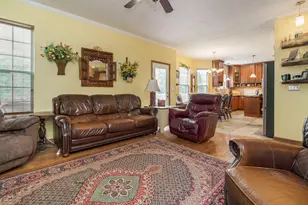 6693 Spring Run Dr, Westerville, OH 43082 - Photo 9