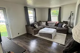97 S 34th St, Newark, OH 43055 - Photo 3