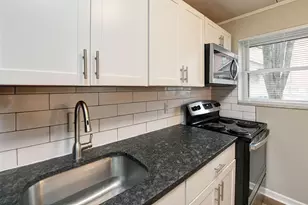 1445 E Main, Columbus, OH 43205 - Photo 11