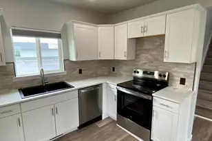 1329 S Main St, Bellefontaine, OH 43311 - Photo 7