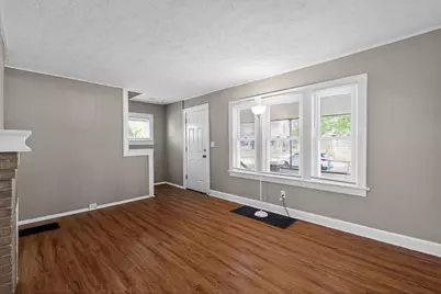 1389 Genessee Avenue, Columbus, OH 43211 - Photo 9