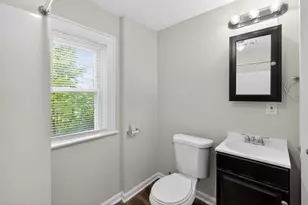 1389 Genessee Ave, Columbus, OH 43211 - Photo 27