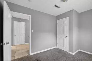 679 Dexter Ave, Columbus, OH 43204 - Photo 21