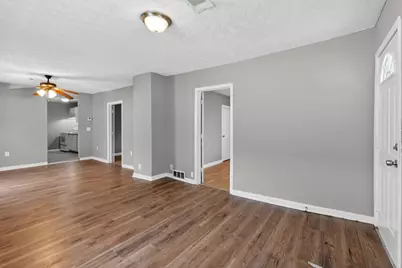 679 Dexter Avenue, Columbus, OH 43204 - Photo 11