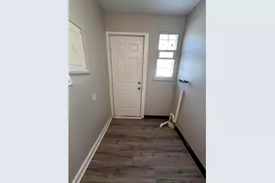1056 Loretta Avenue, Columbus, OH 43211 - Photo 13
