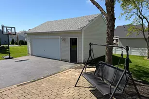 2230 Forest Ridge Dr, Hebron, OH 43025 - Photo 7
