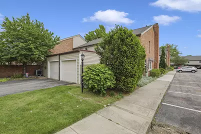 1681 Saint James Court #25-81, Columbus, OH 43220 - Photo 47