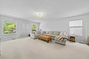 7541 Totten Springs Dr, Westerville, OH 43082 - Photo 23