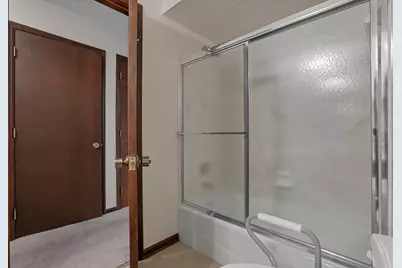 1727 Arlingate Drive N, Columbus, OH 43220 - Photo 31