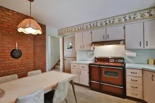 999 Brentford Dr, Columbus, OH 43220 - Photo 13