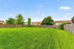 1535 Patricia Dr, Marysville, OH 43040 - Photo 9