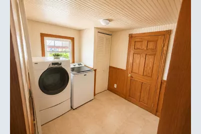 406 Lancaster Pike, Circleville, OH 43113 - Photo 9
