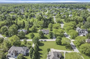 2393 Cove Point Ct, Powell, OH 43065 - Photo 11