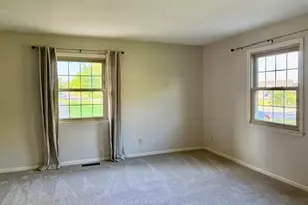 4777 Nugent Dr, Columbus, OH 43220 - Photo 7