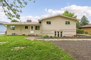 2740 Sonata Dr, Columbus, OH 43209 - Photo 49