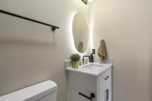2227 Zollinger Rd, Columbus, OH 43221 - Photo 21